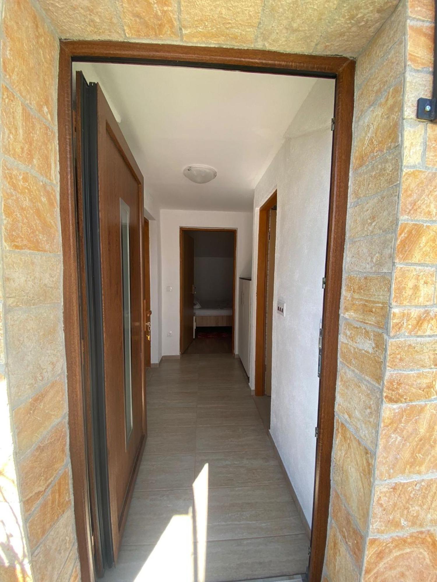 Apartmani Anka 고르니 카린 외부 사진