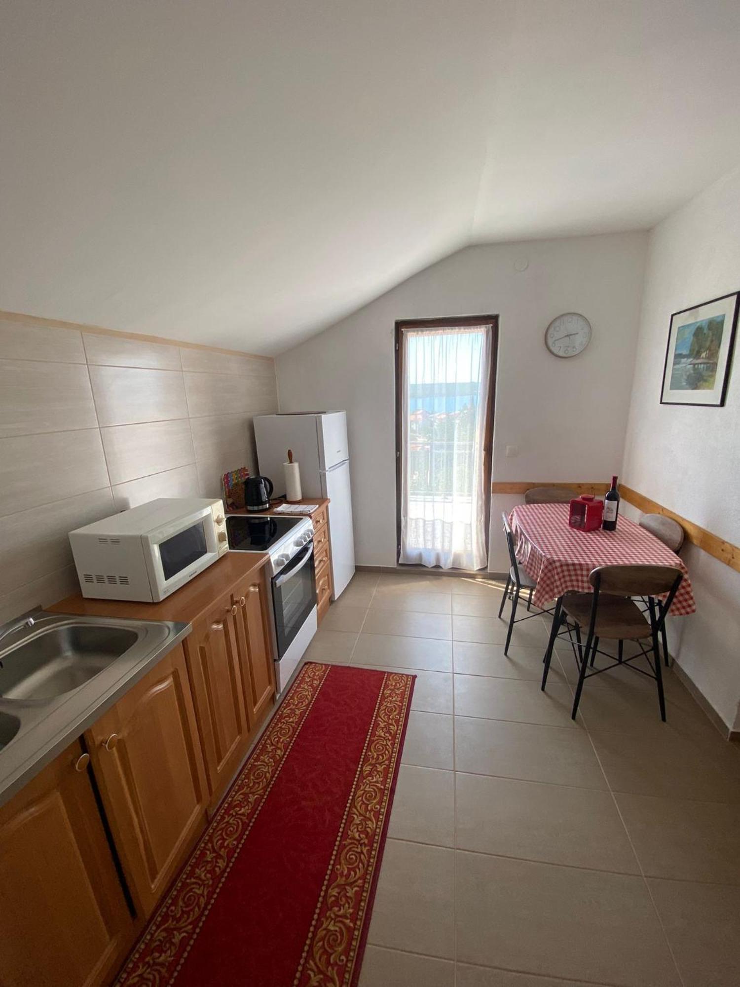 Apartmani Anka 고르니 카린 외부 사진